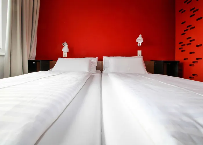 Kyriad Altmannsdorf 3*