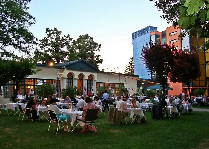Hotel Kyriad Altmannsdorf